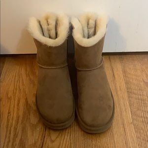 UGG Mini Bailey Bow Boots • Chestnut